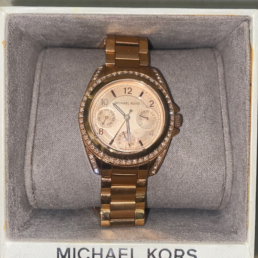 Like NEW Michael kors watch
